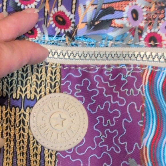 Kipling Colorful Crossbody - Picture 3 of 10